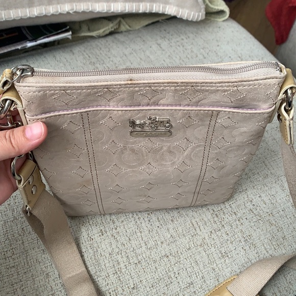 Coach gold small crossbody bag - Picture 11 of 11